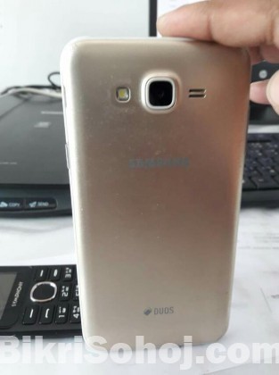 samsung glaxy j7